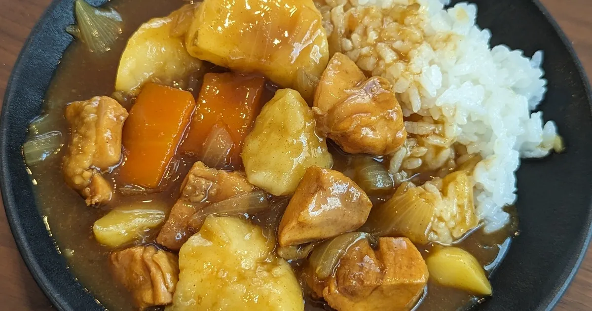 カレーはもうホットクックに任せたほうが美味しいのでいつも任せてます